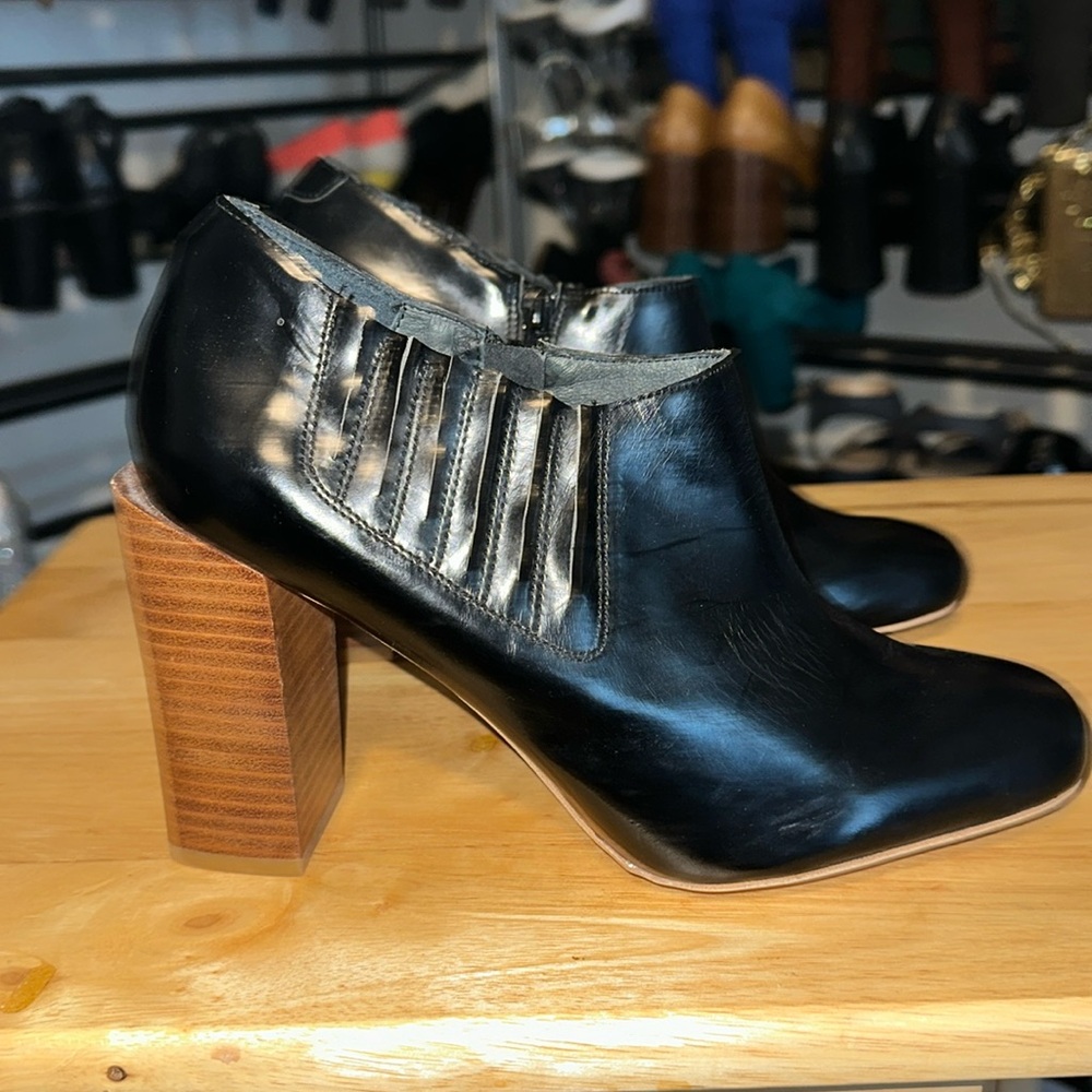 Jeffrey Campbell Black leather chunky ankle Boots
